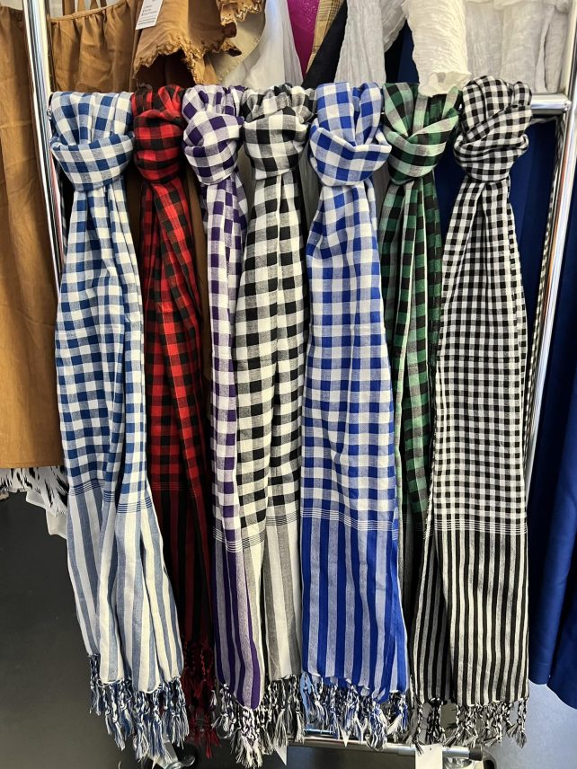 MỸ TÂM Boutique - foulards