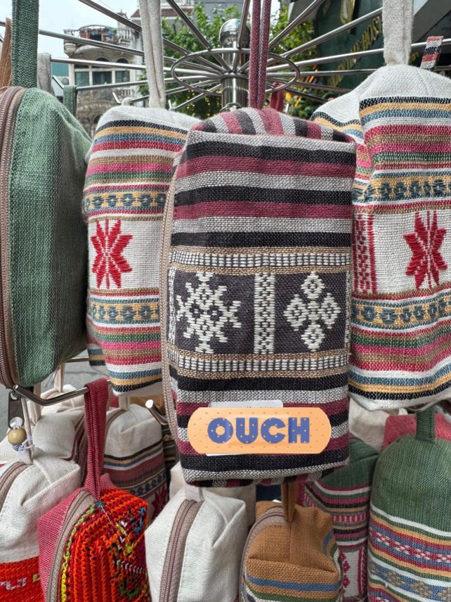 MỸ TÂM Boutique - trousses